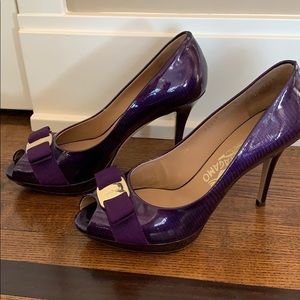 Gorgeous Purple Pumps!